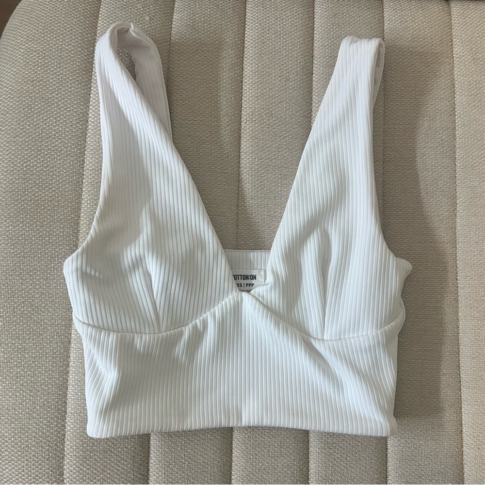 Cotton On going out top - Picture 1 of 4
